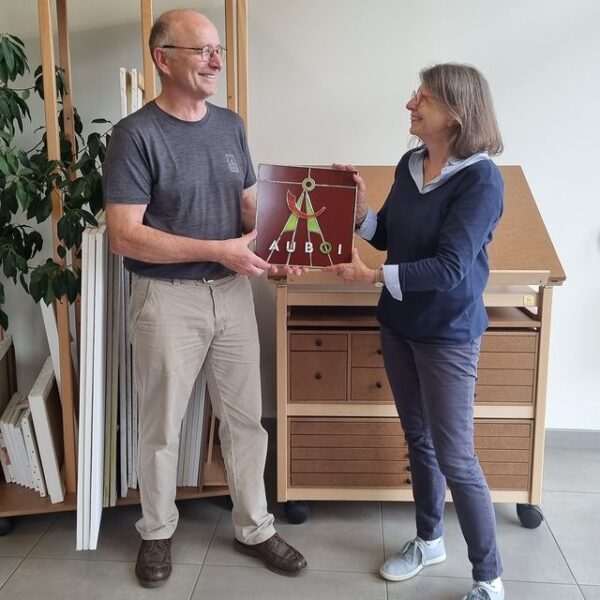Schrankherstellung Auboi Buntglas